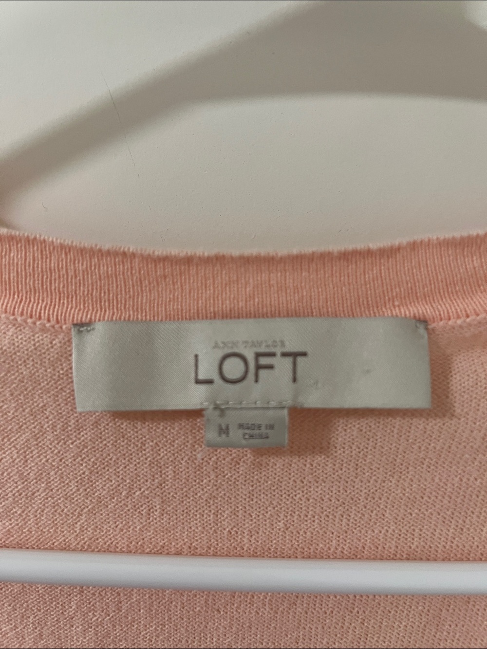 Ann Taylor LOFT Pastel Lightweight cardigan sweater - Picture 3 of 11